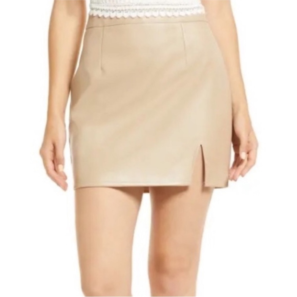 Lulu’s - Taupe Corte Vegan Leather Mini Skirt